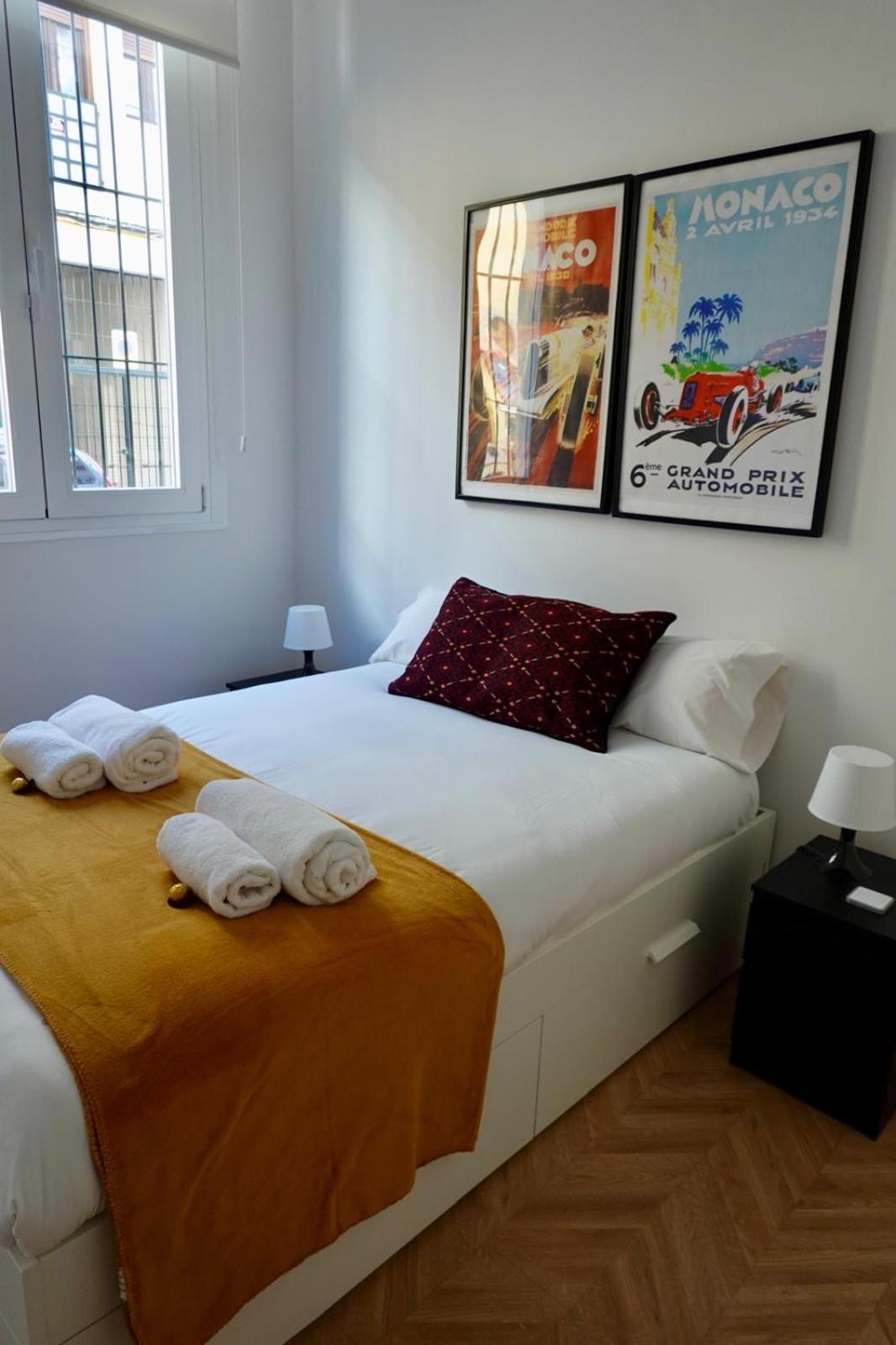 Peral Boutique Apartaments Севилья Экстерьер фото