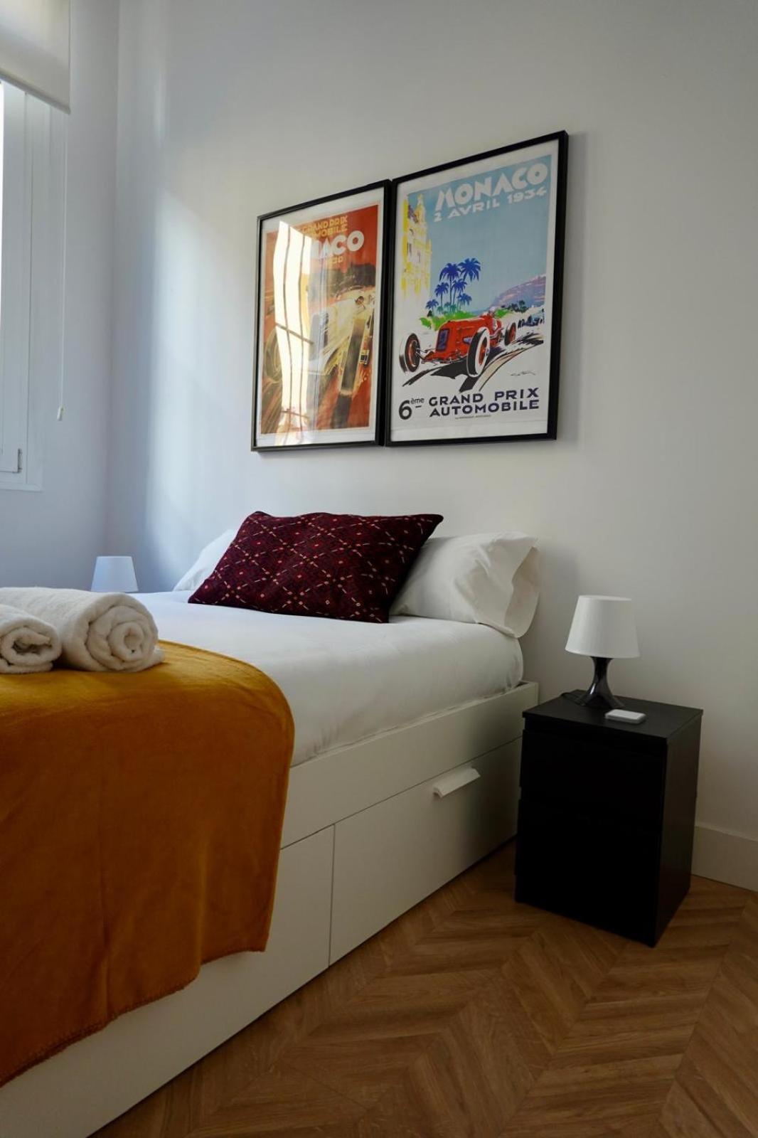 Peral Boutique Apartaments Севилья Экстерьер фото