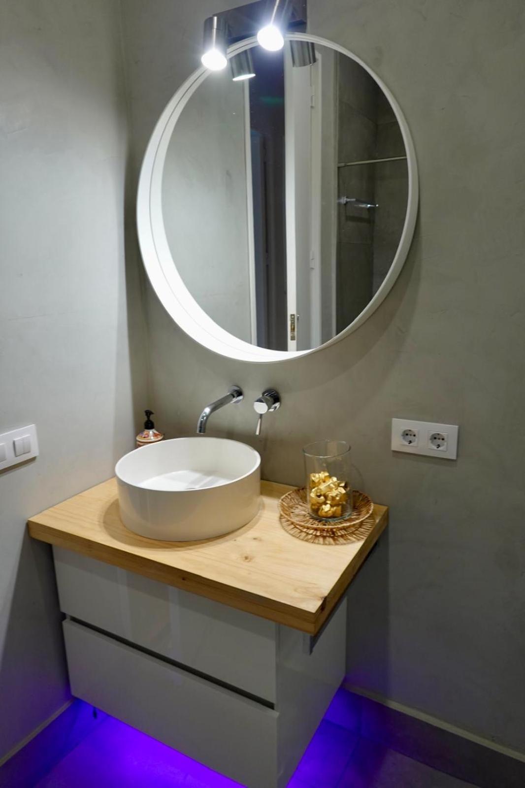 Peral Boutique Apartaments Севилья Экстерьер фото